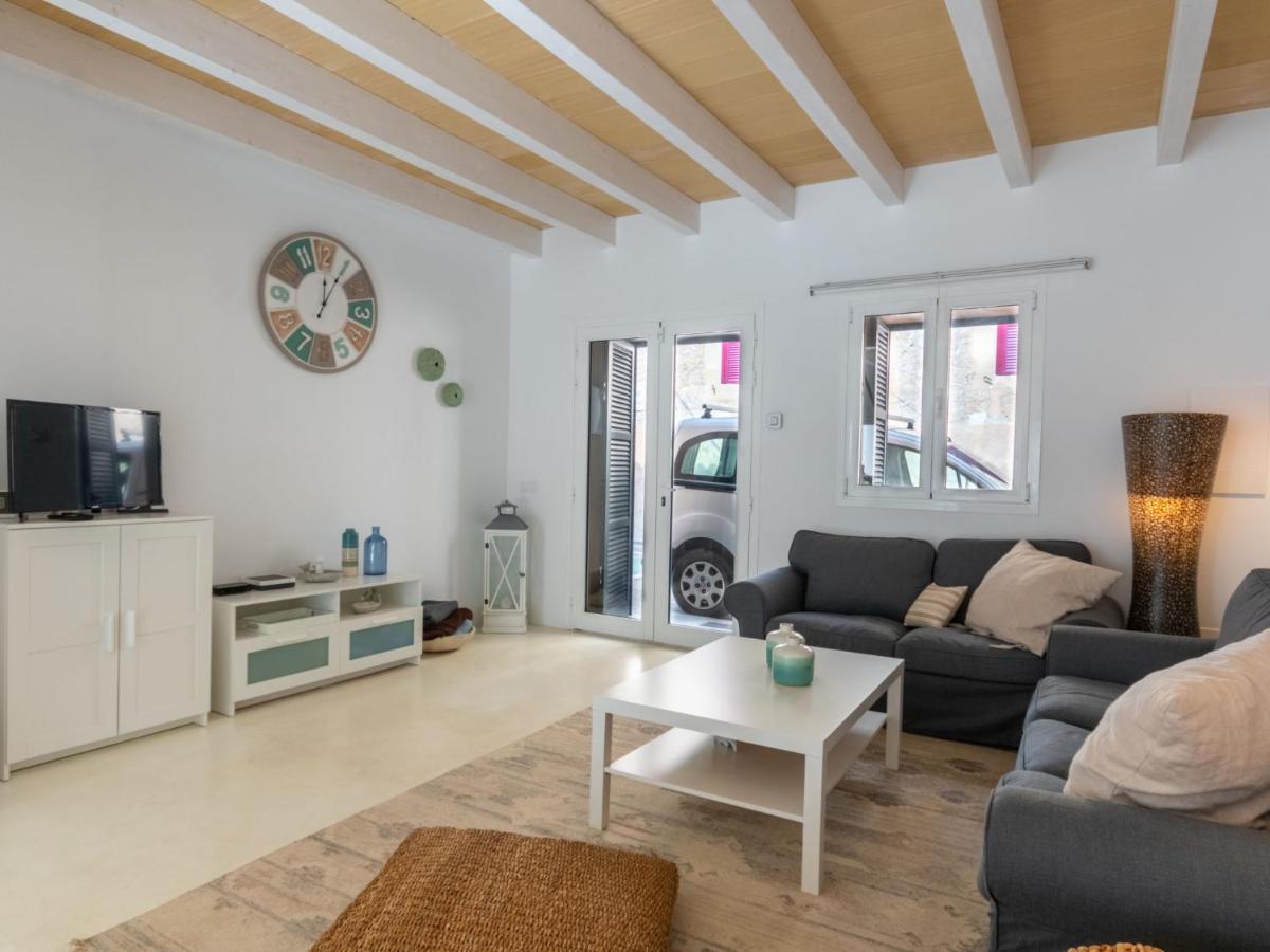 Regalat Heated Pool By Interhome Hébergement de vacances